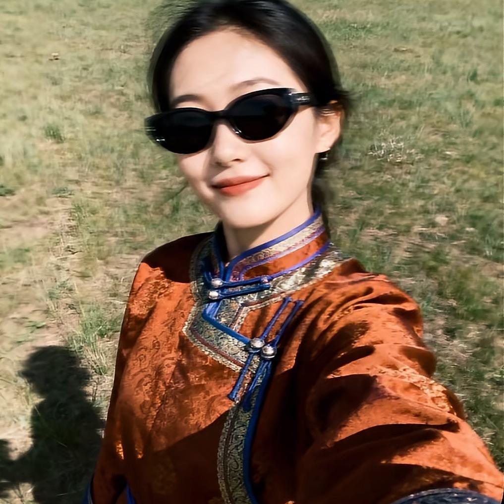 不爱吃香菜🥤（休假中）