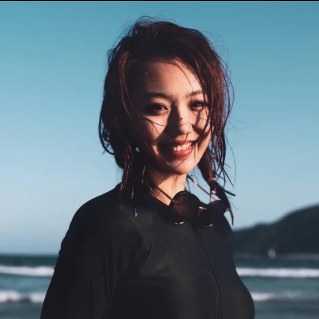 殷大踹
