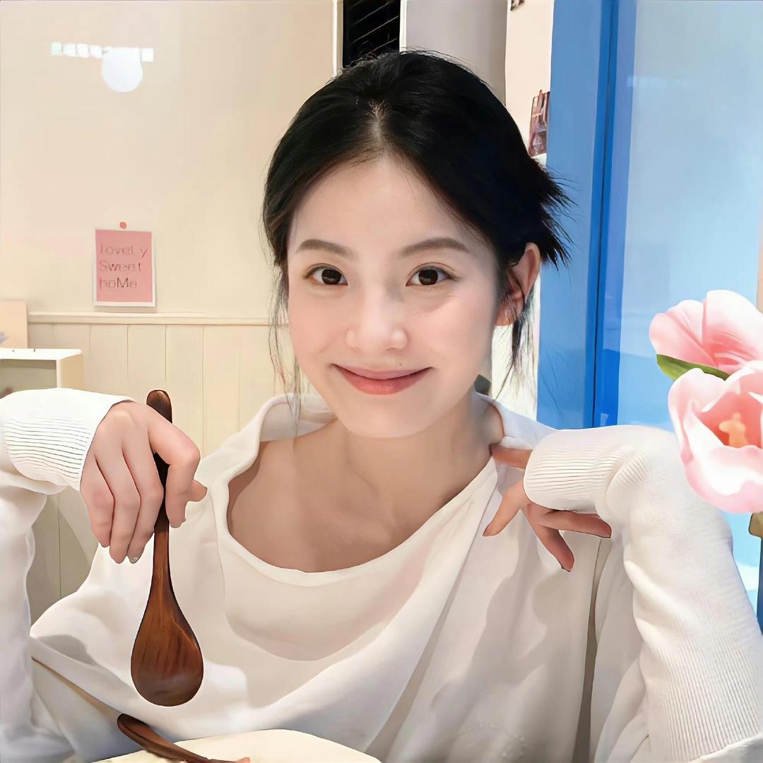 呆熊ღ°吐泡泡🫧