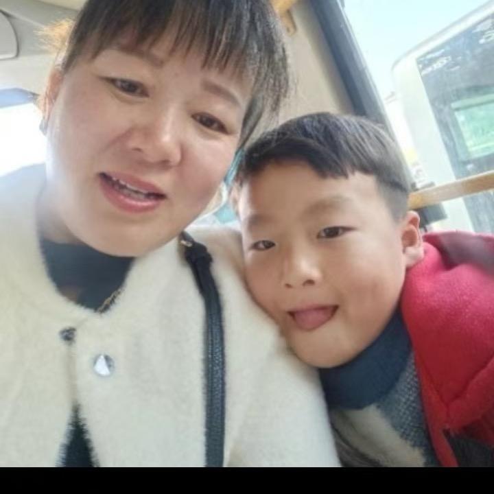 王成  久保田118收割团队