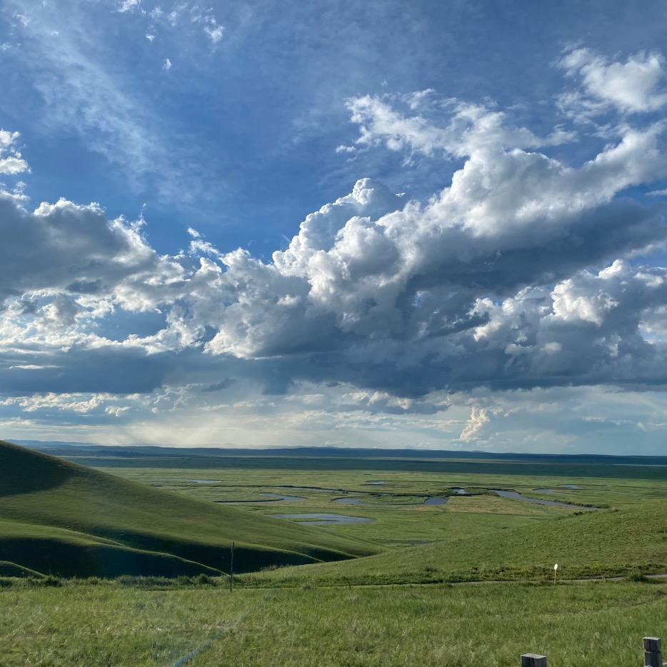 一个学敲鼓的孩子