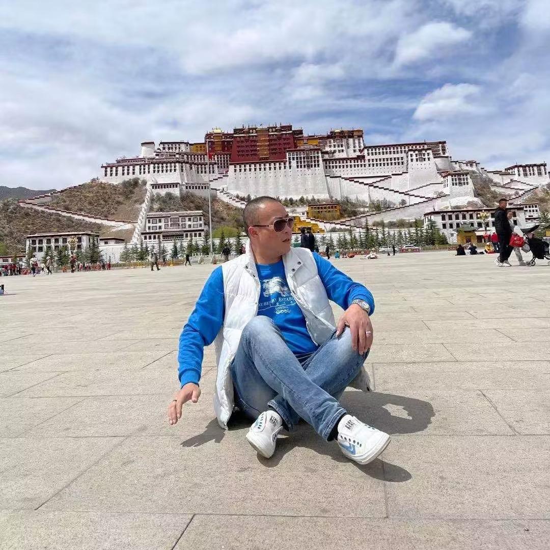 A欣宇