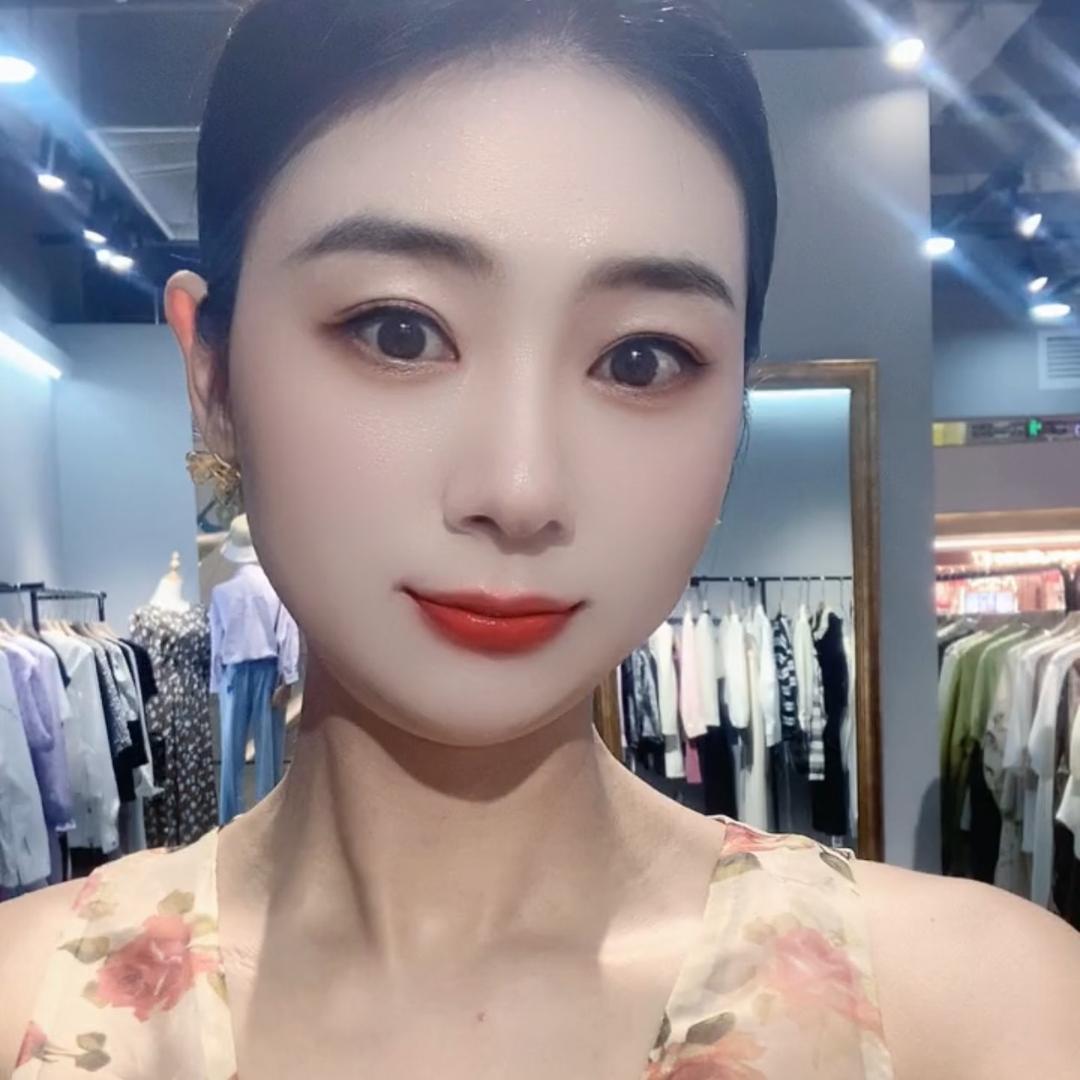 小提姐姐2🍒