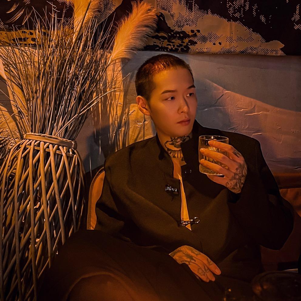 呈贡发型设计_胡崇帅