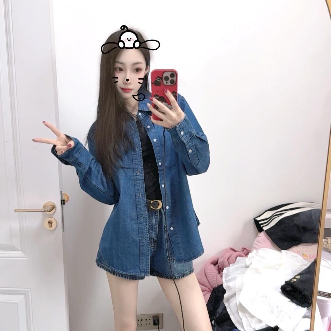 小怡.