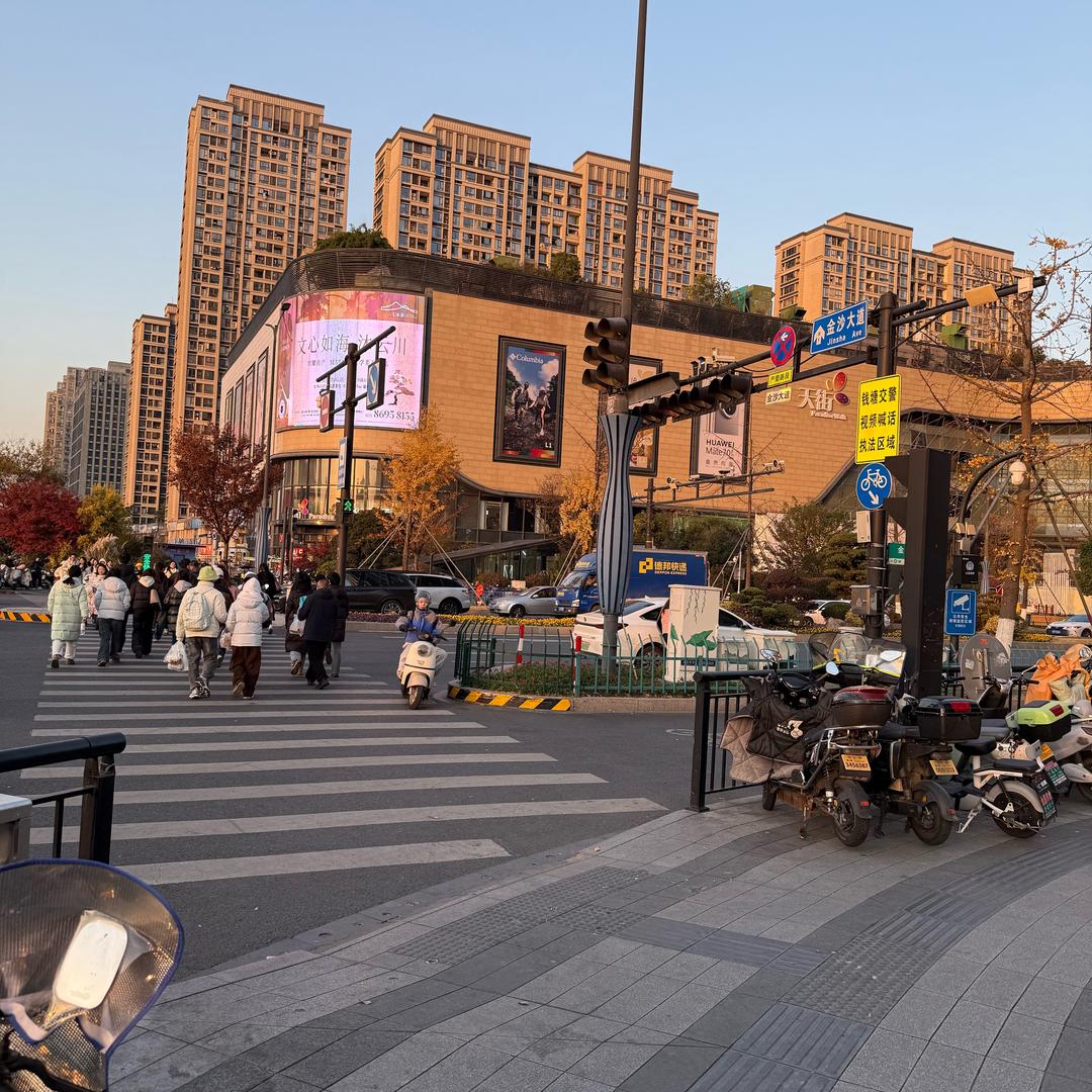 是小刚不是小钢