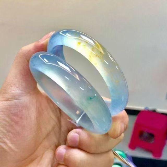 大美珠宝手镯号