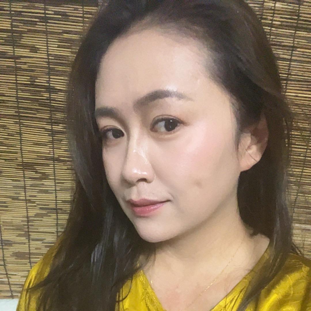 胖表姐《 连点赞拉黑》