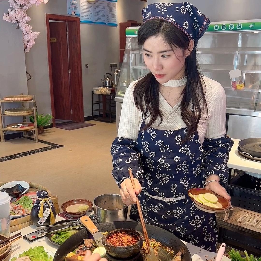 谭贵妃烙锅烤肉