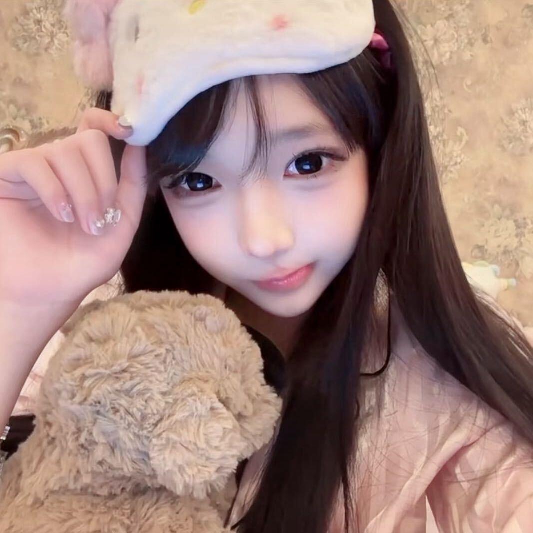小77