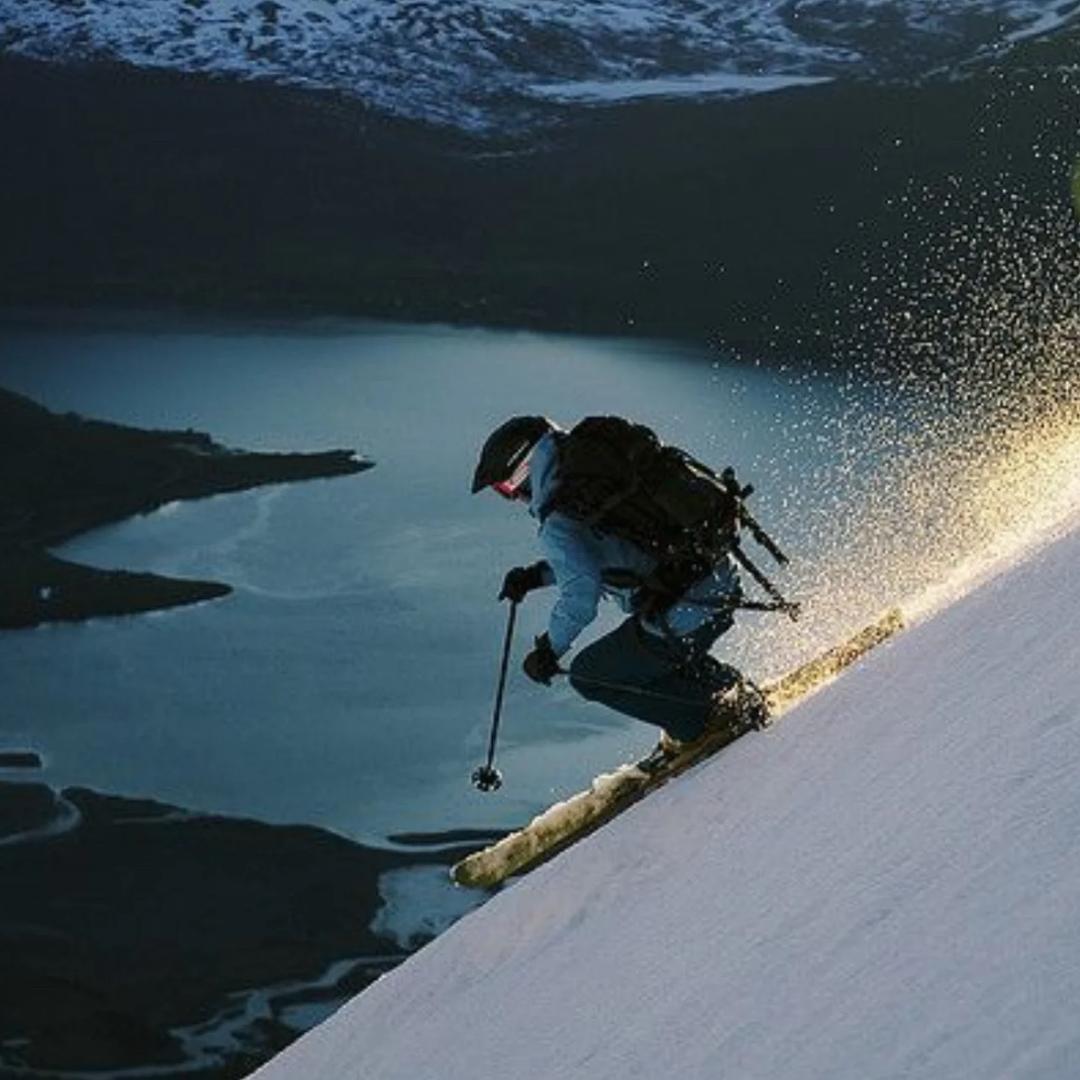 Skiing_boy