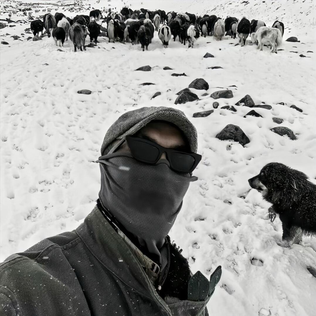 雾锁山