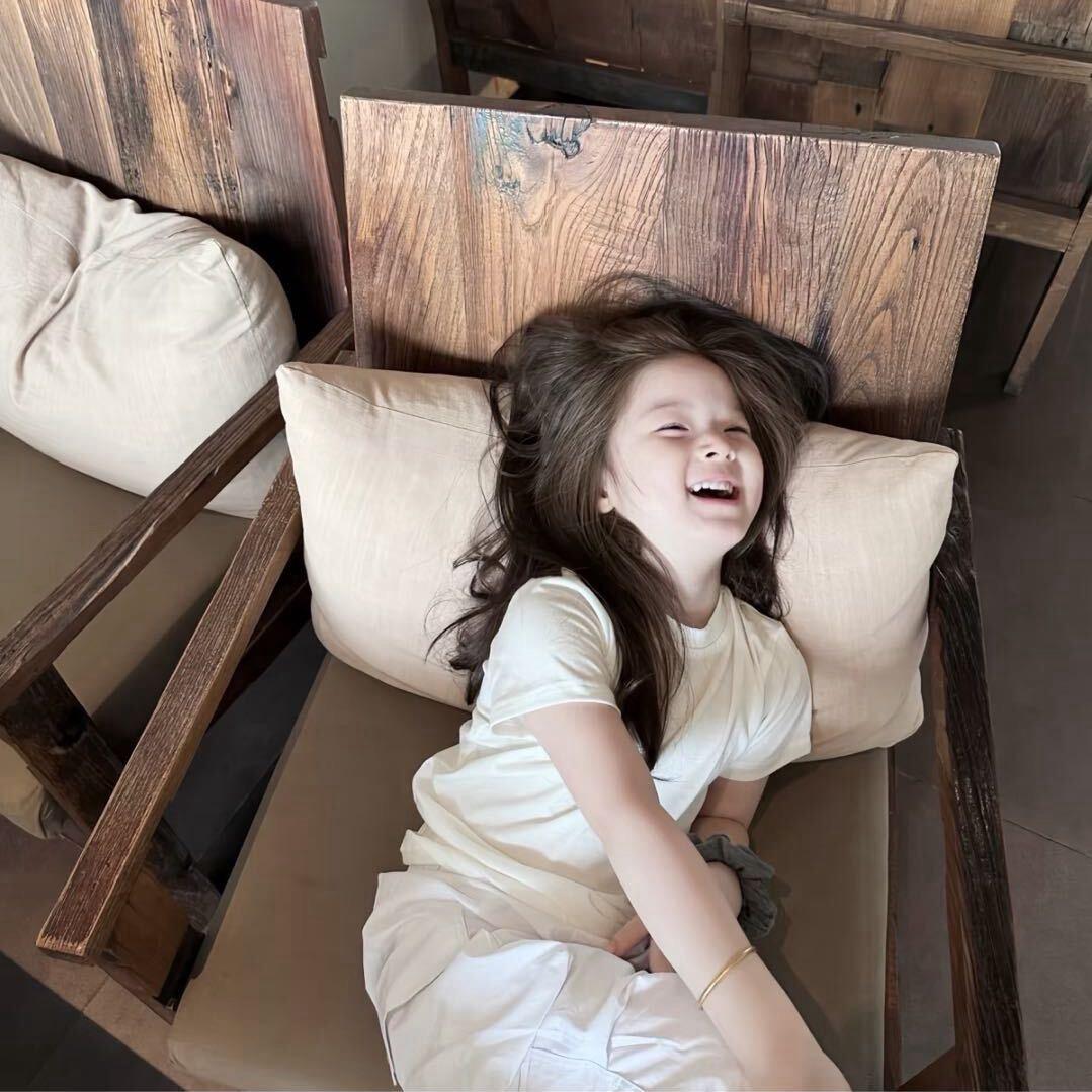 道上都叫我小嘉皇帝