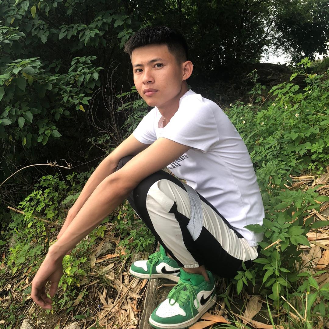 雨泽.