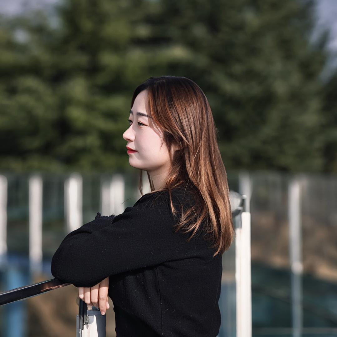 💕是露露吖💕