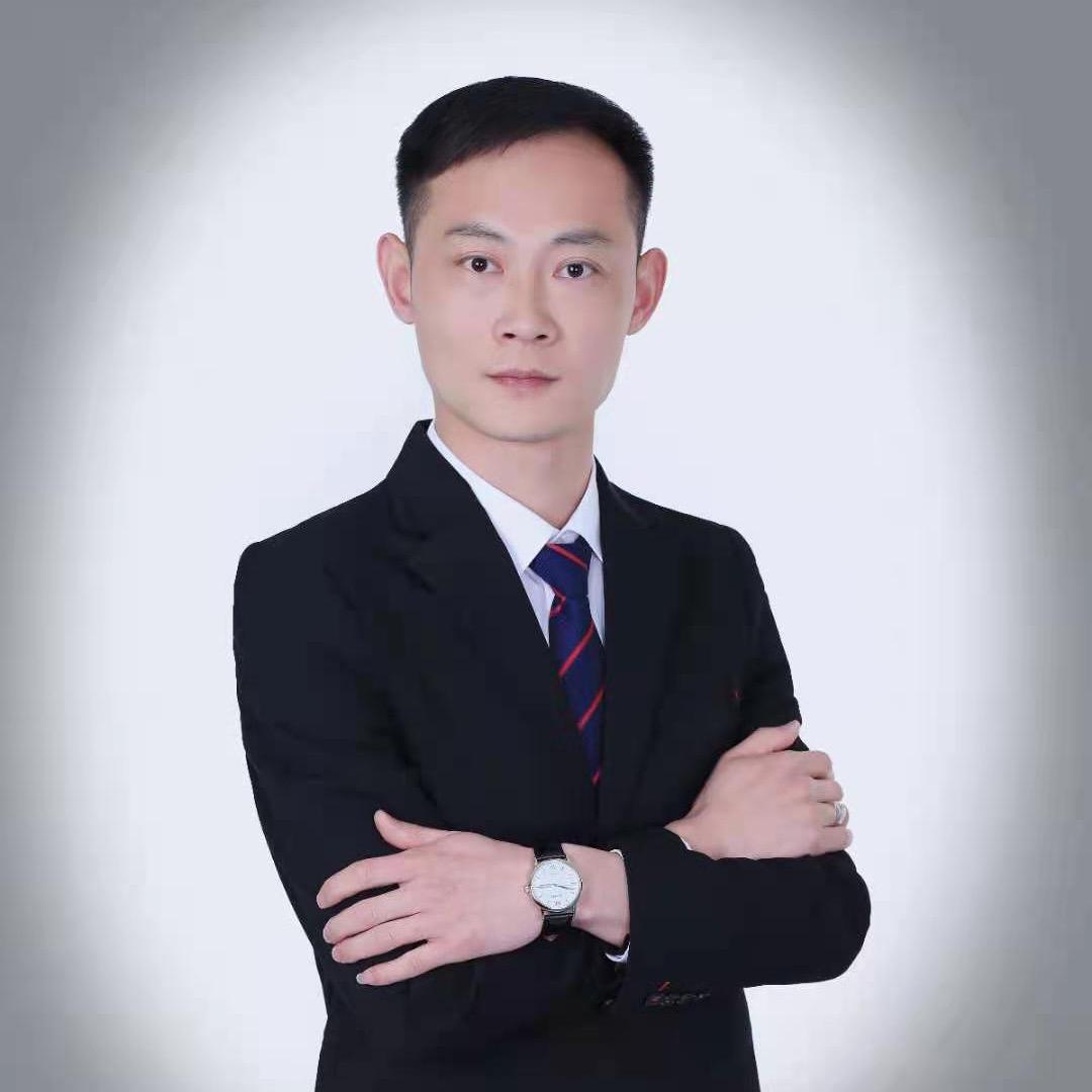 柯老师一生相随文化传媒
