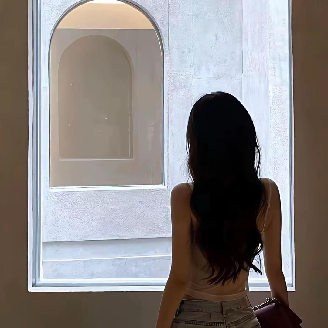 এ᭄𝑸𝒖𝒆𝒆𝒏♕ོꦿ: 甜柚