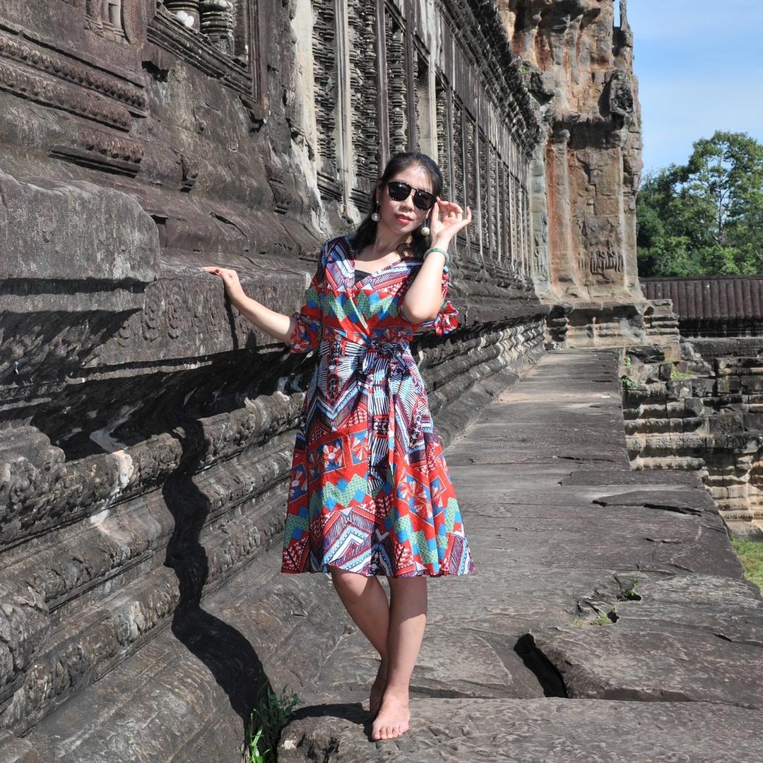 乐山大佛导游蔡琴