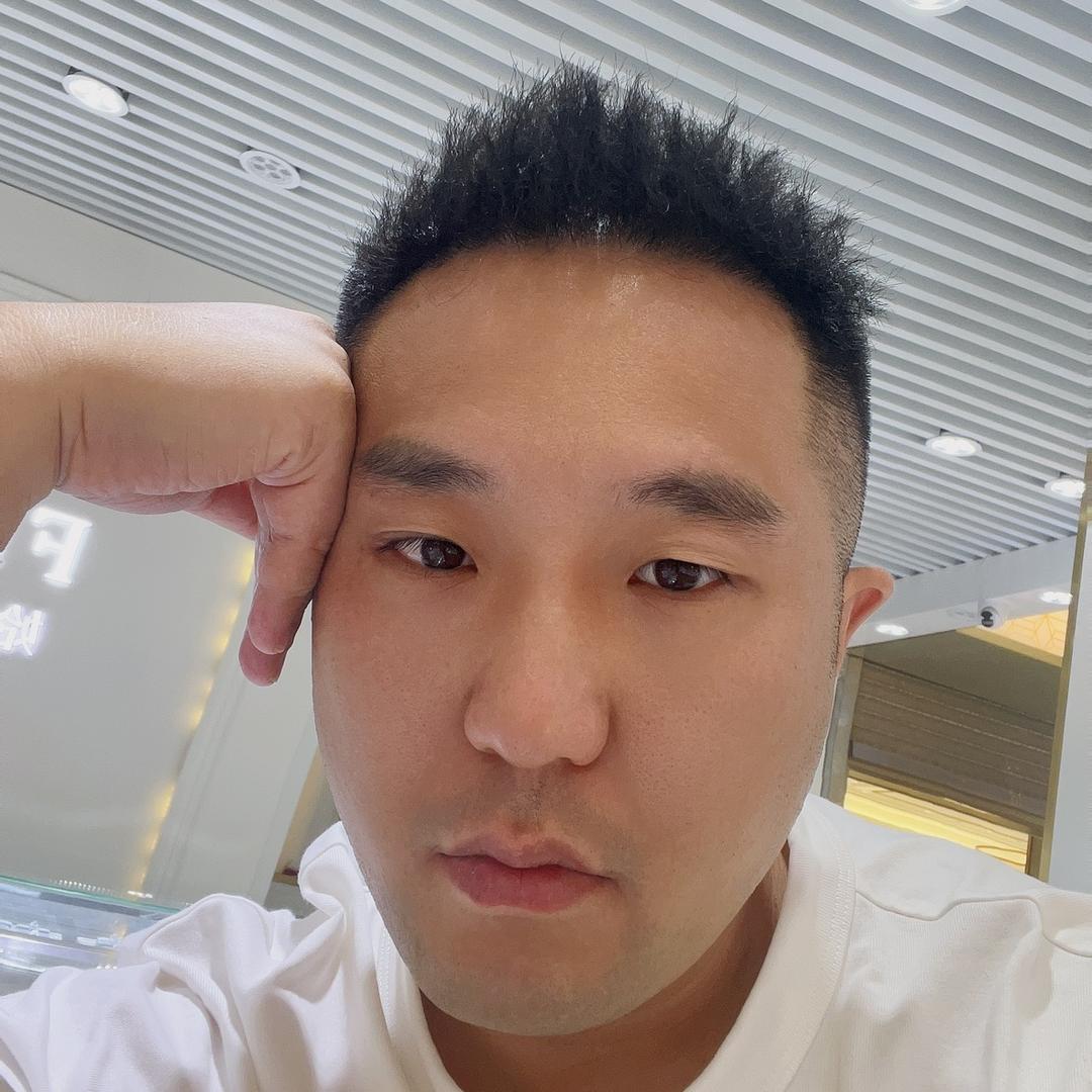 铂瑞珠宝——阿斌