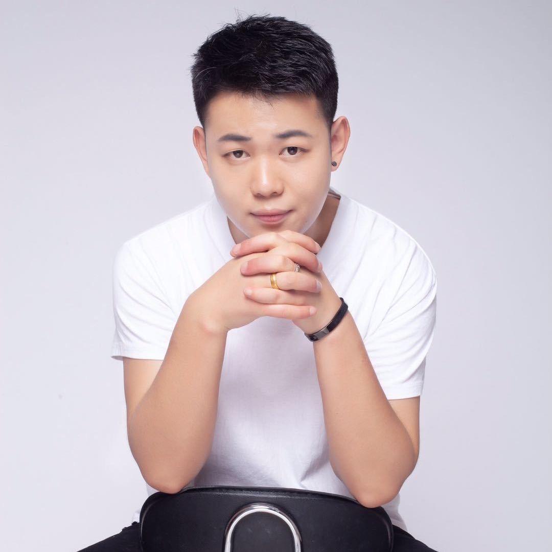 楊先森(二手车收售)