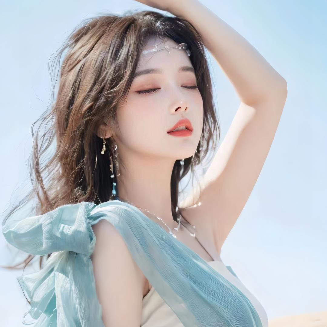 🍀启兰吖。