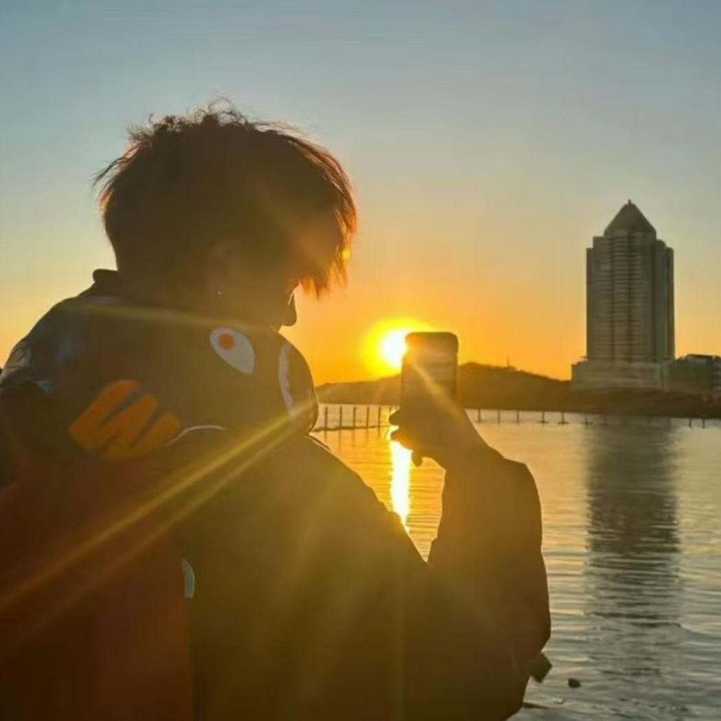 ▁倔强こ男孩う&霸道