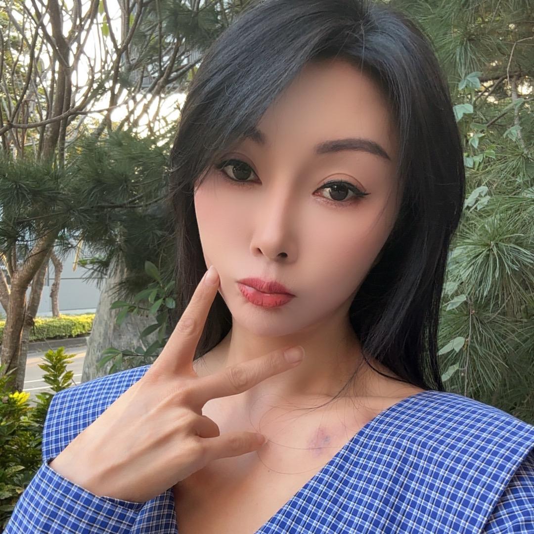 小梁子ᰔᩚ༘*