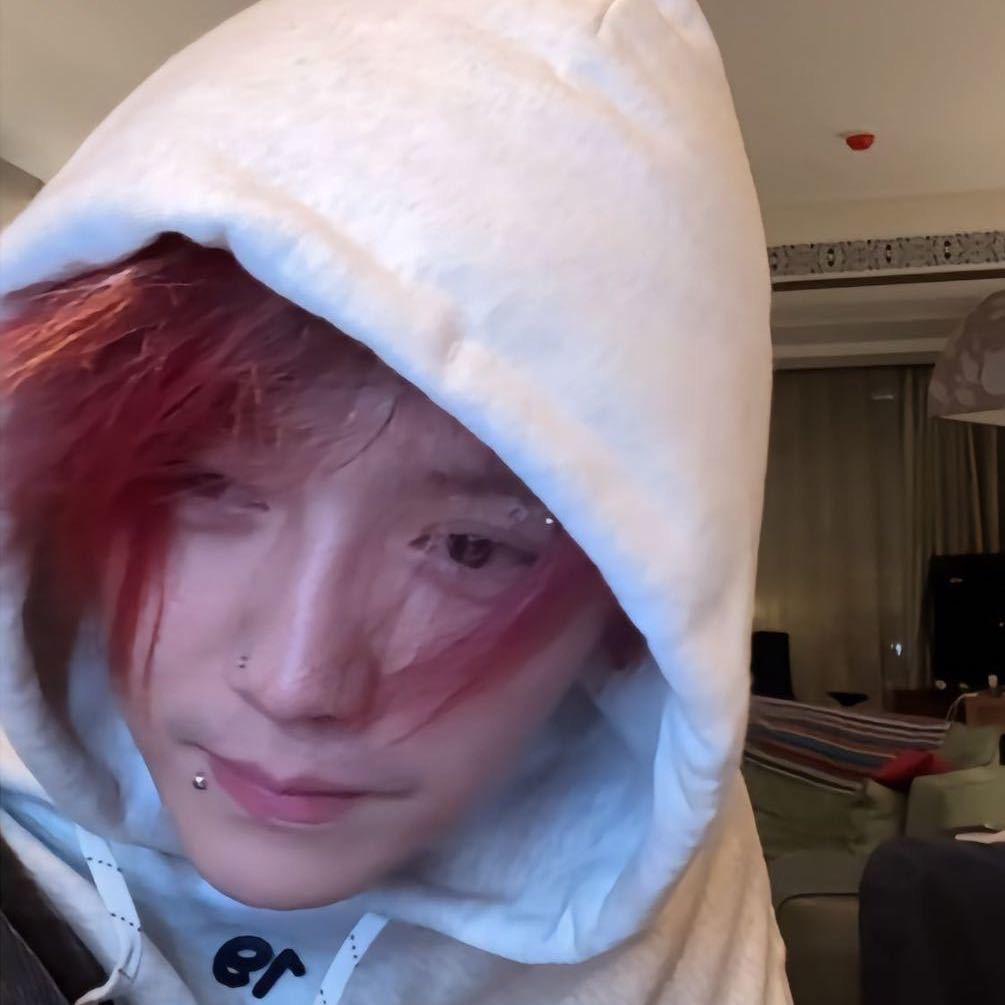 顾津羽•︡ ‿ •︠ᐝ（见过鹿晗张杰版）