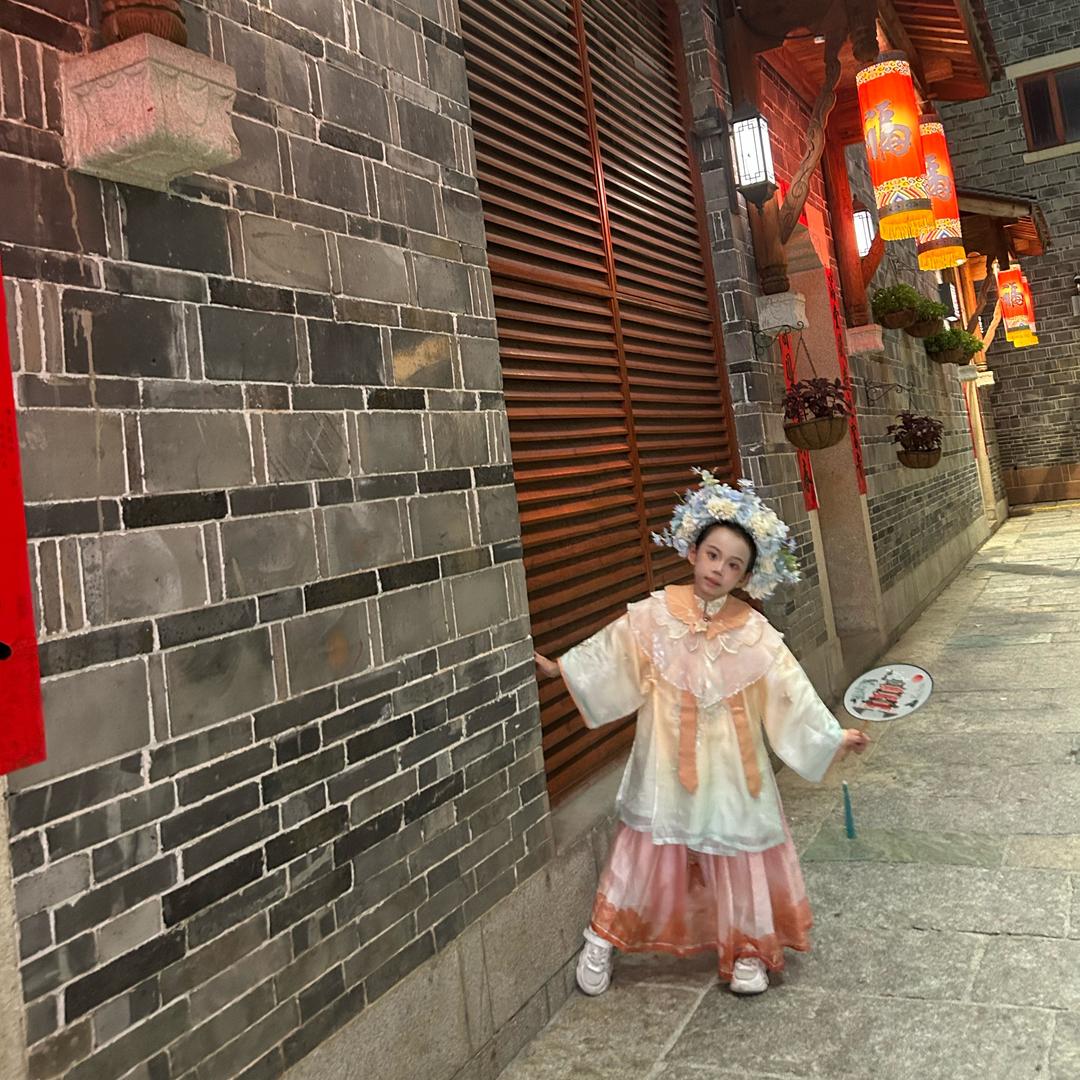 小海然