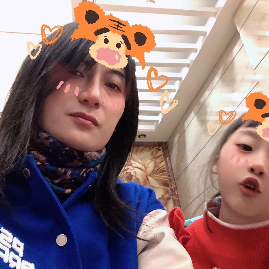 🍀🍀倔强的80后🌈🌈