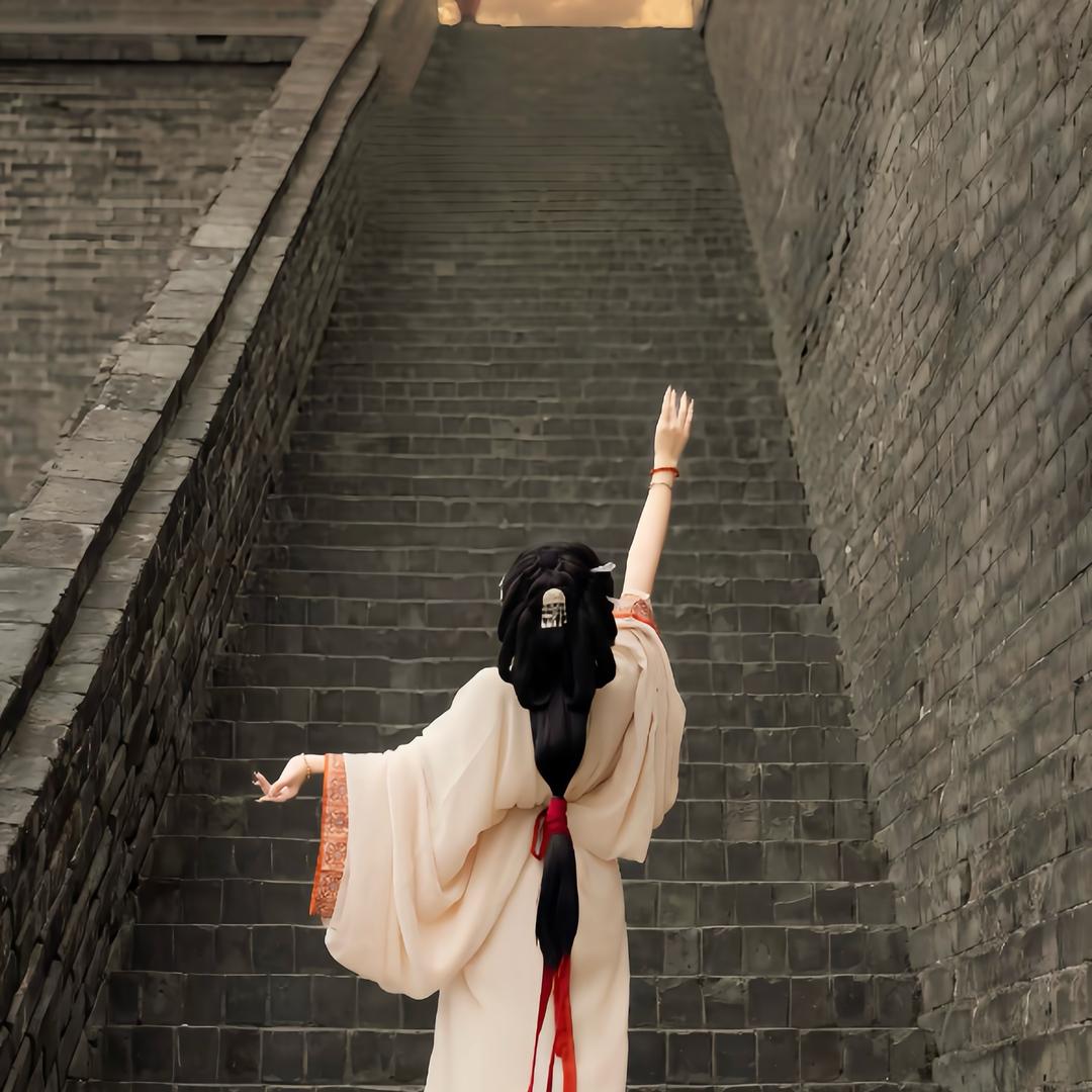 䚕