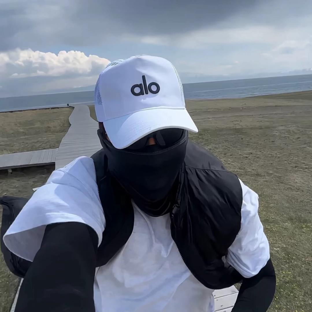 Dz