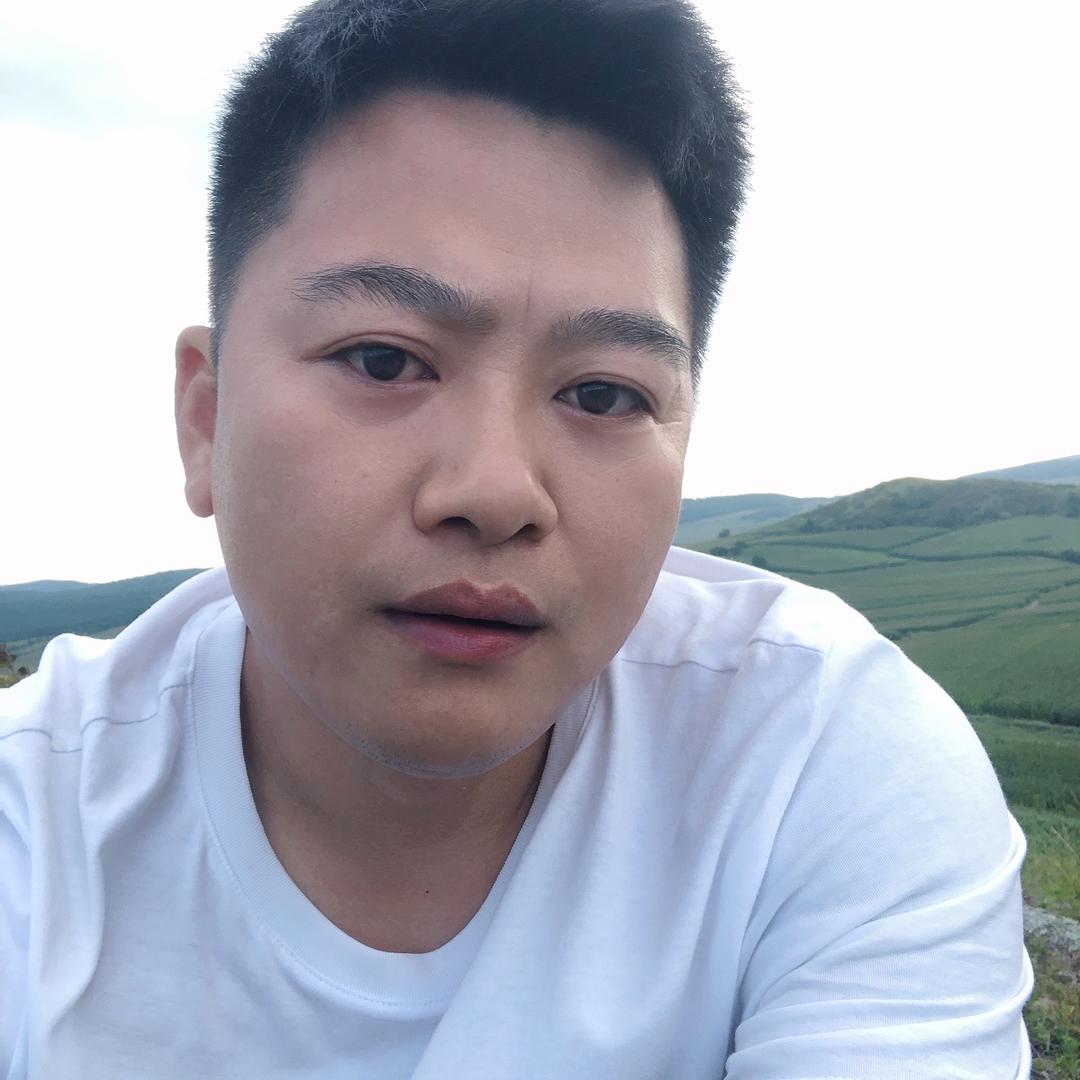 暖家房产大伟