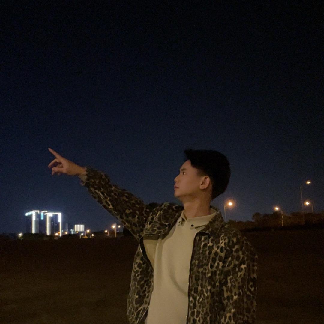 烧烤主理人（李泽葉）