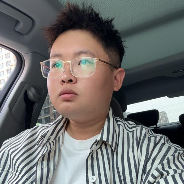 壳王李艺兴