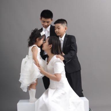 仨个娃的妈