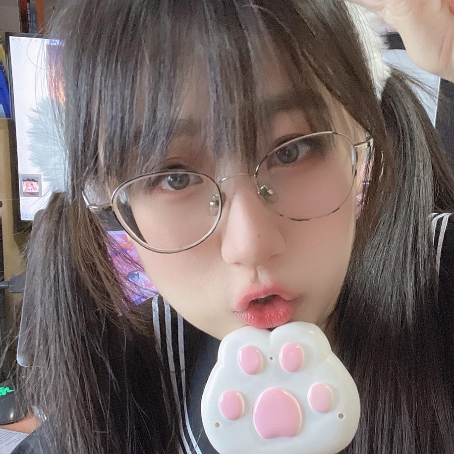 插画师软软软