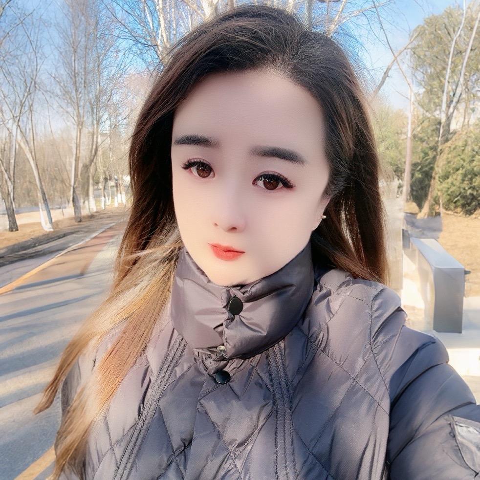 月亮在微笑🙂