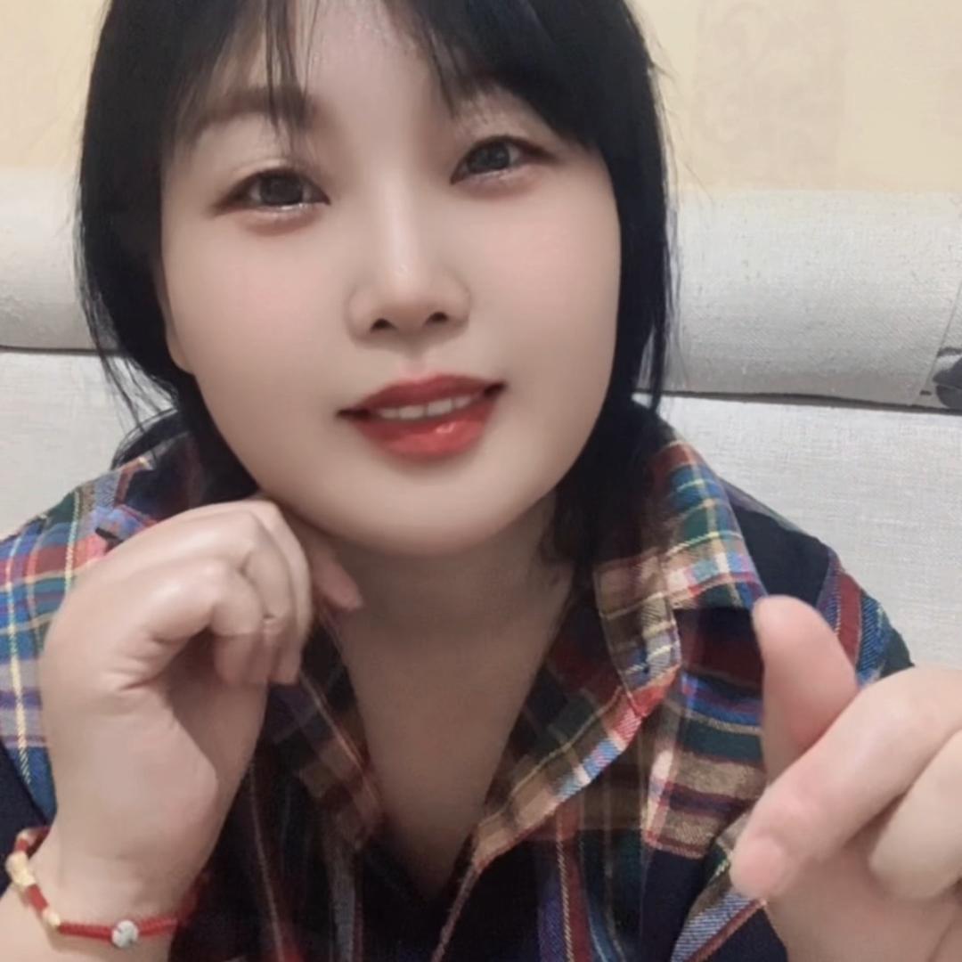 镜姐🎙️首播中午12点10