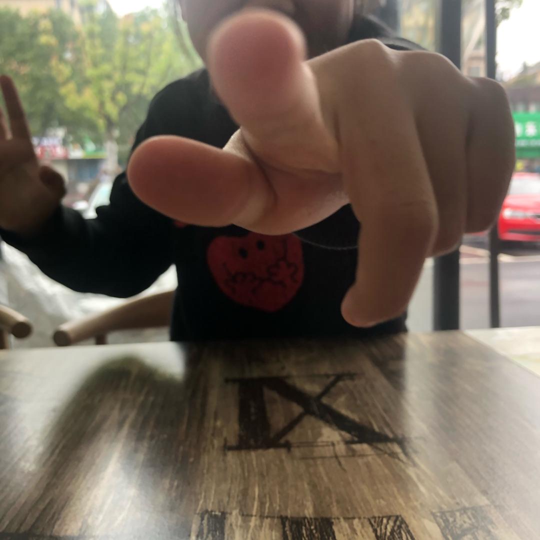 海盐老男孩直播台