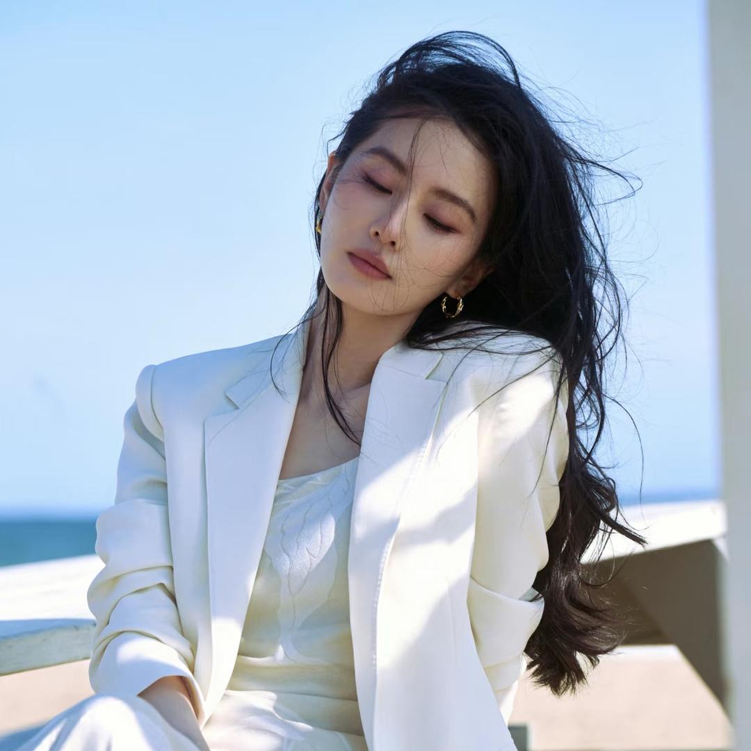 不美丽.