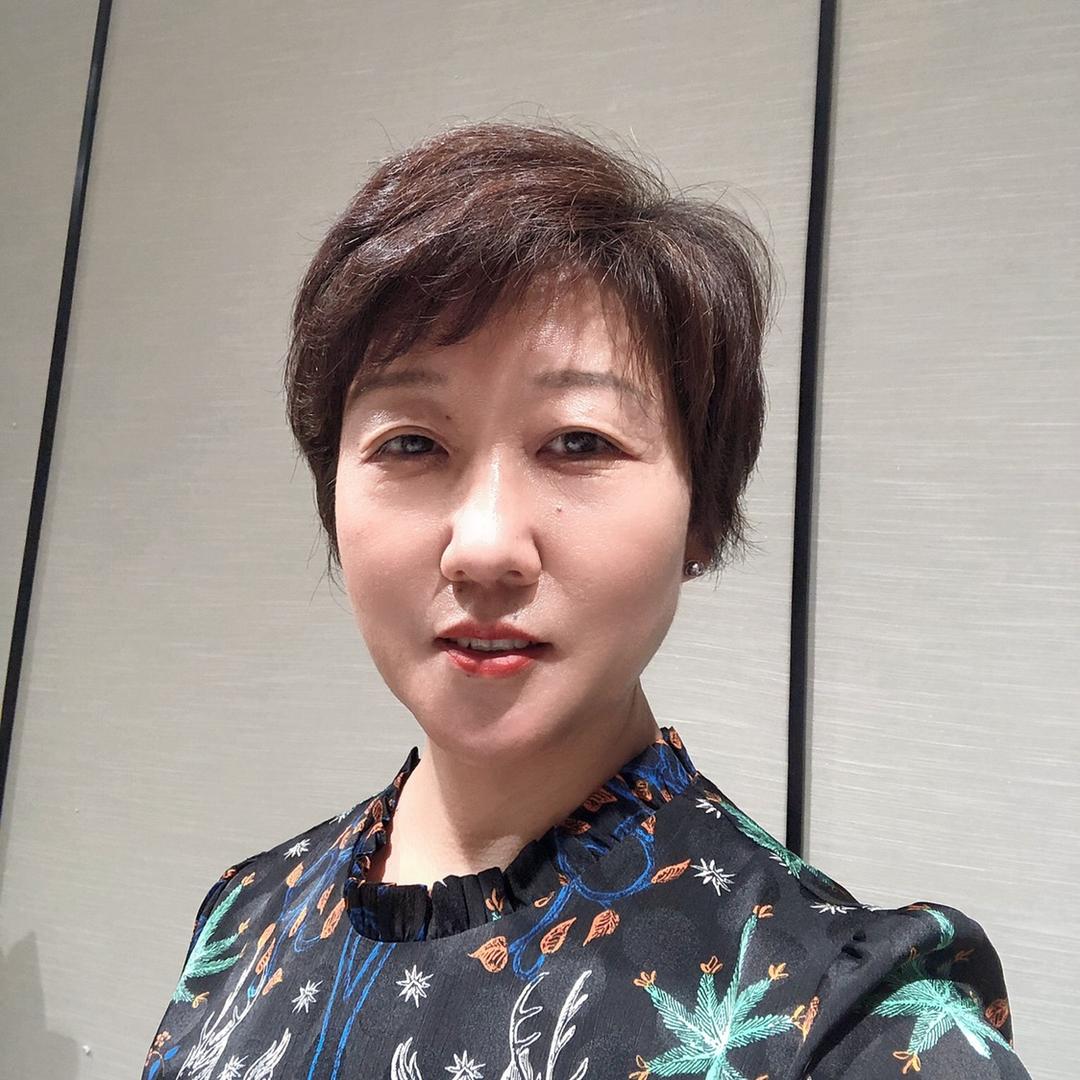 霞姐奇妙零食屋