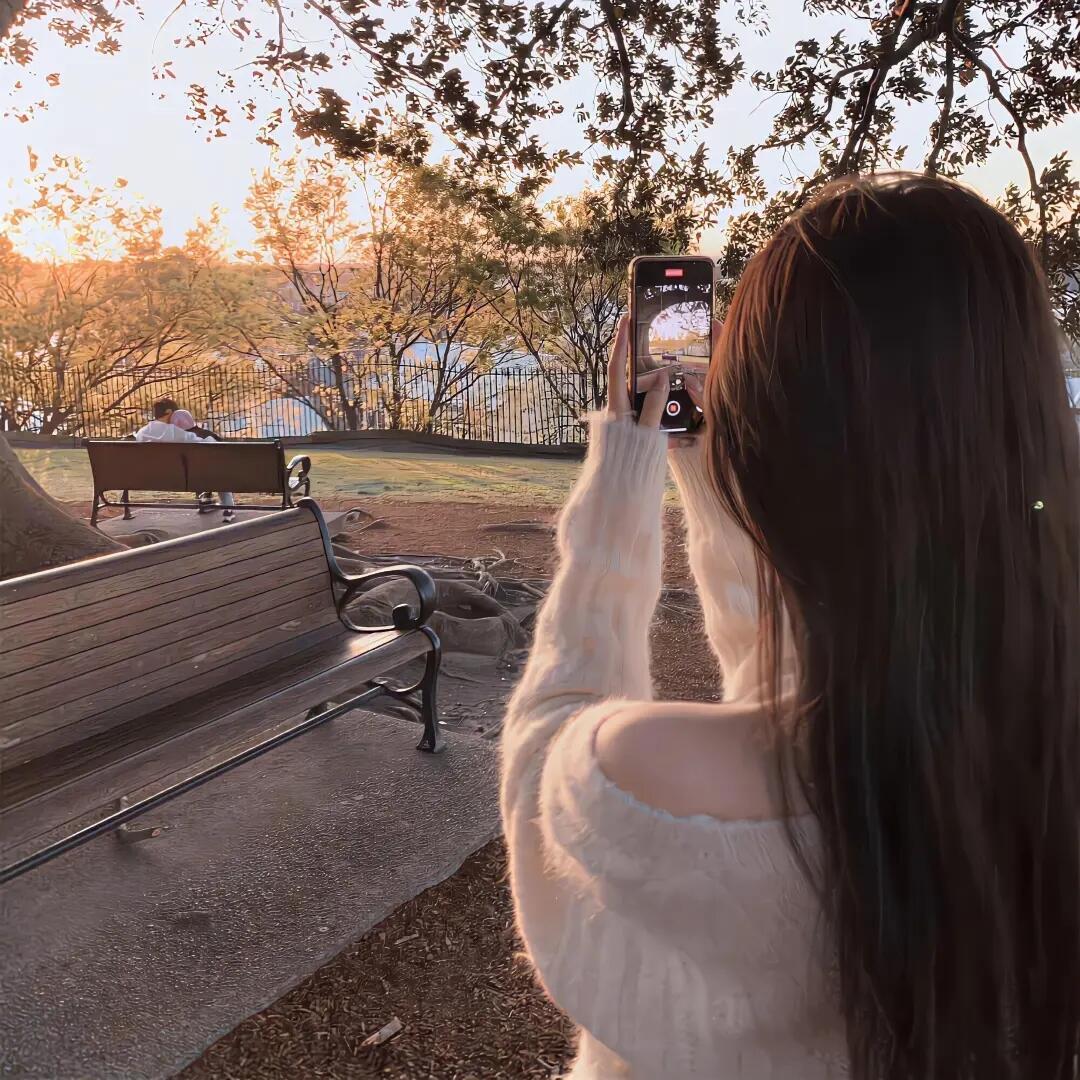 一只小松鼠🌸🌸🌸