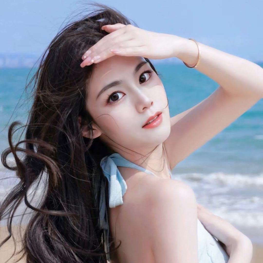 依一.