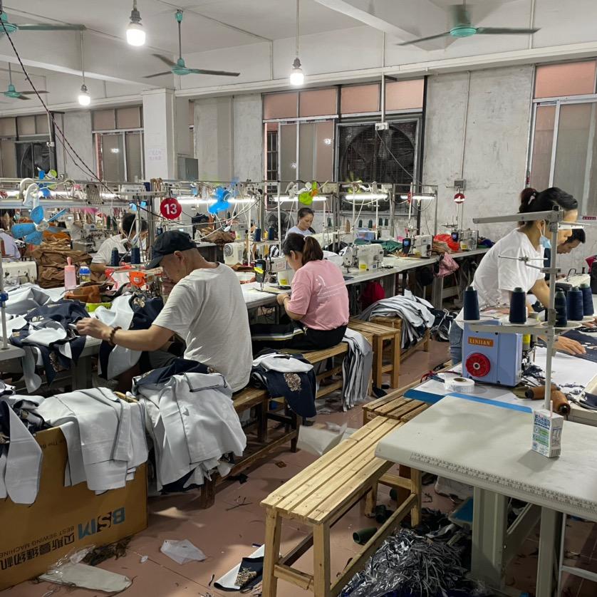 原上服饰工厂店