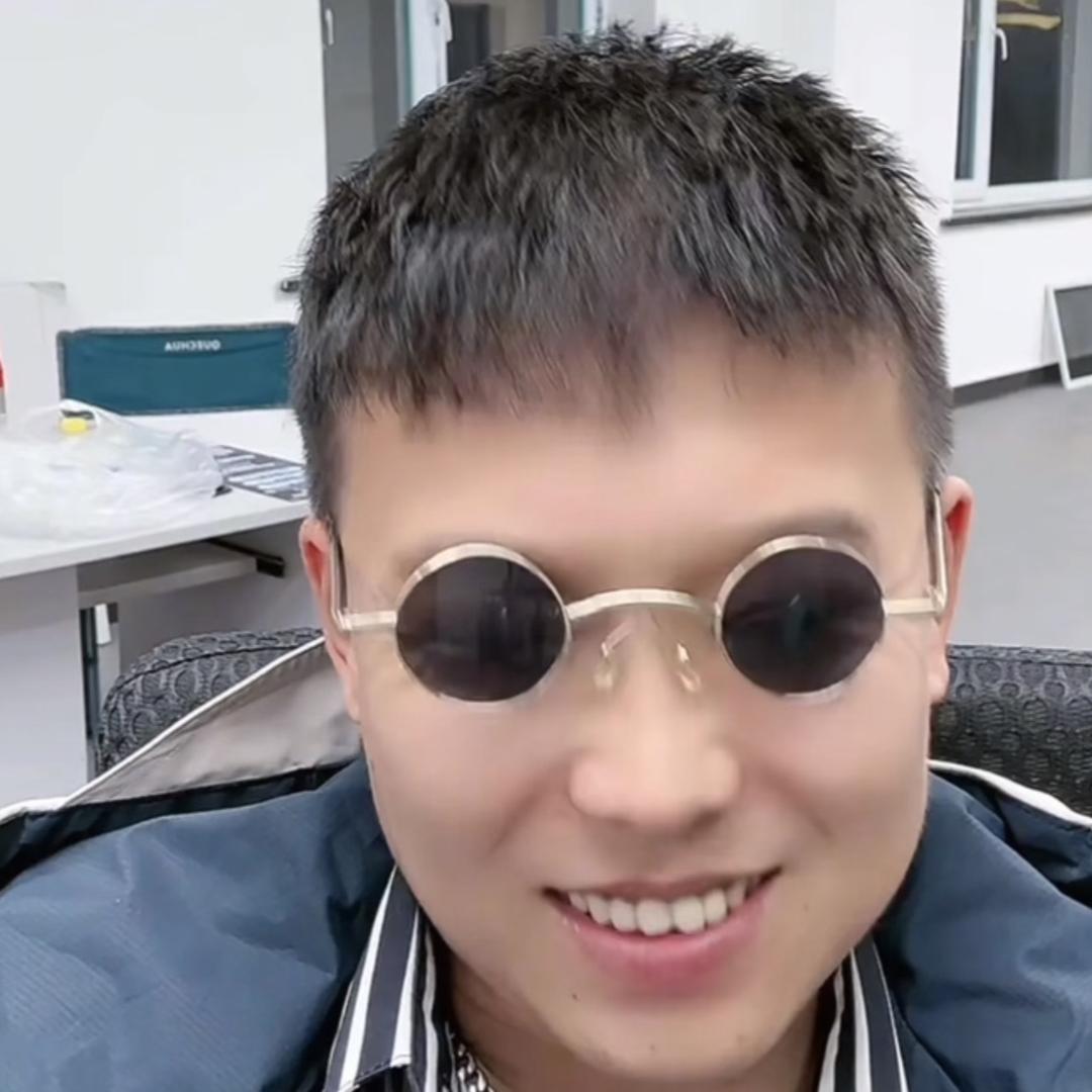༺༆༇擒屎黄༂༄༅༊༓༗༻