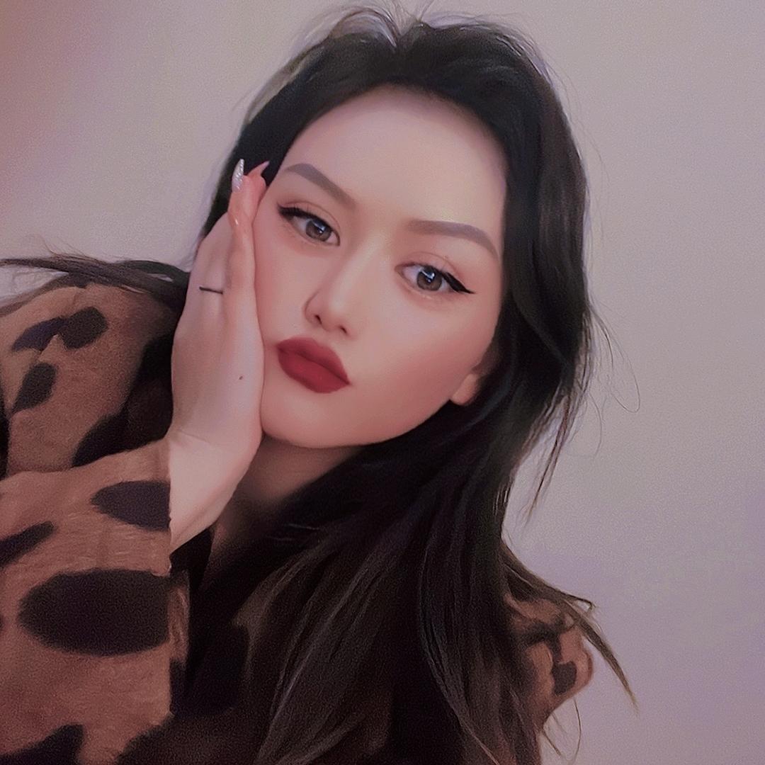 扎西卓玛服饰