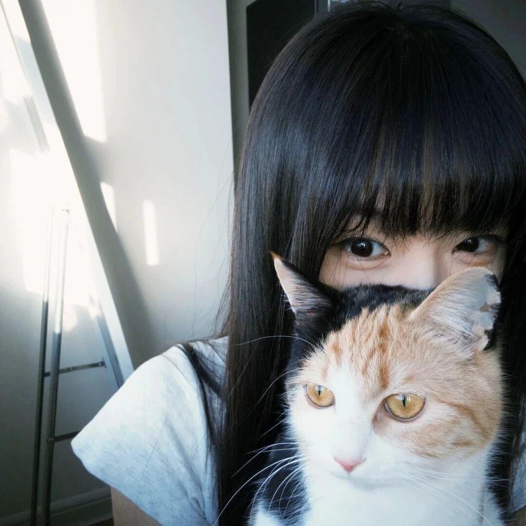 关关.（家庭美甲）