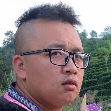 啊祖村长（咔哆吖呦）
