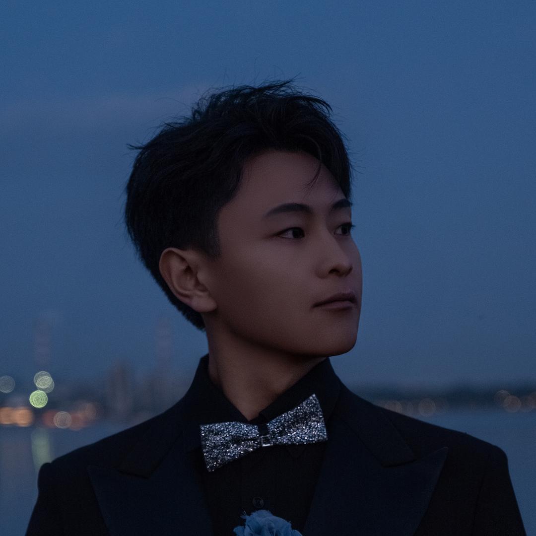 绍东绍东。